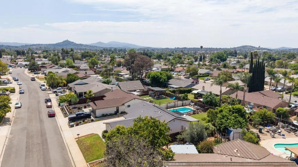 Additional image 5 of 1127 Paula Way, Escondido, CA 92027