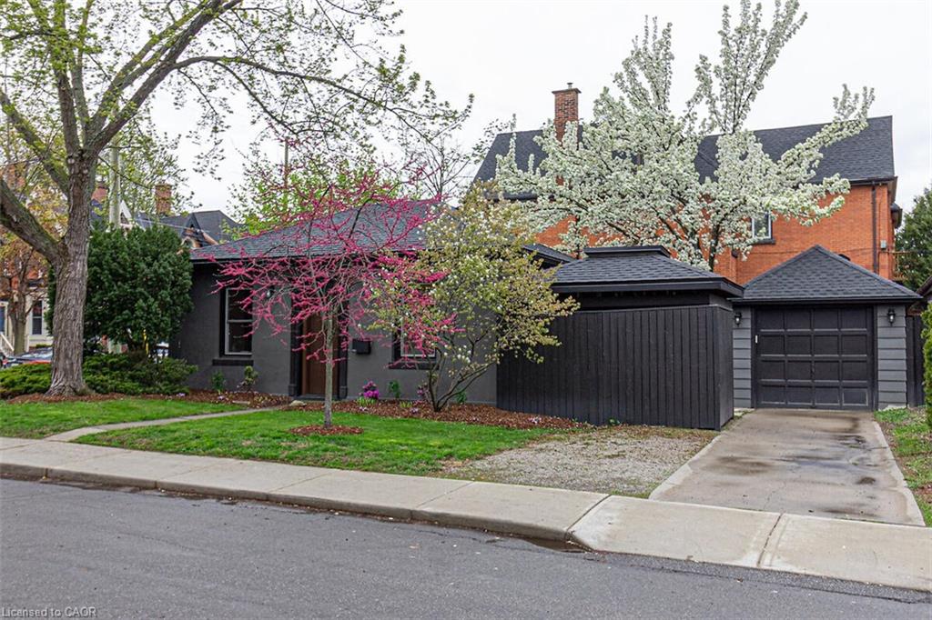 294 Caroline Street S, Hamilton, ON, L9P 3L9