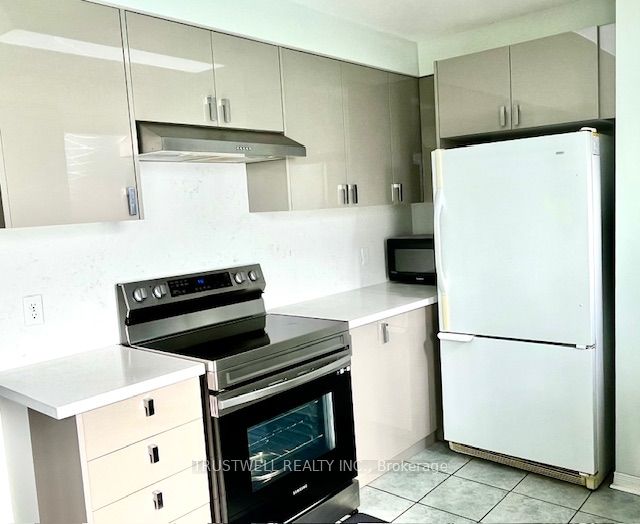 Additional image 5 of 1502-28 Rosebank Drive, Toronto, ON, M1B 5Z1