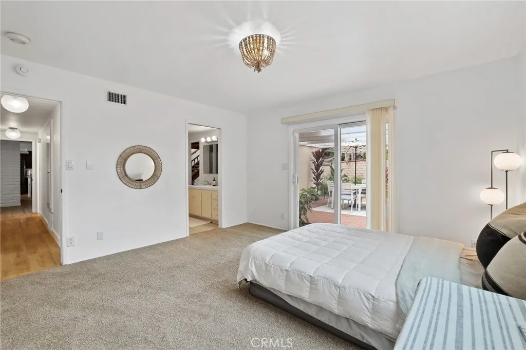 Additional image 18 of 2284 Redlands Dr, Newport Beach, CA 92660