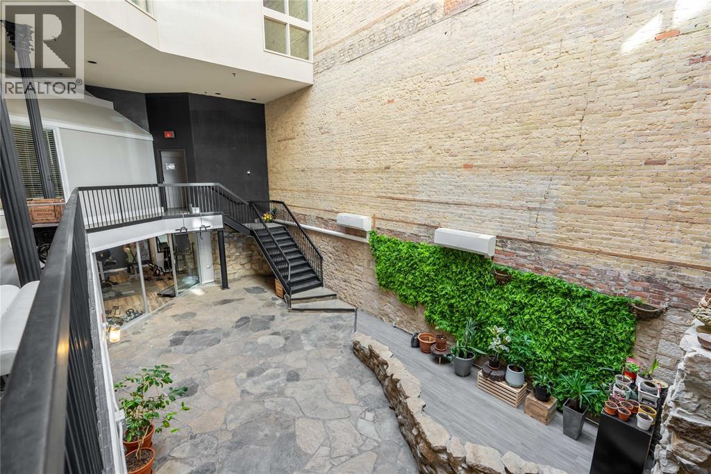 Additional image 5 of LOWER-148 Front Street North, Sarnia, ON, N7T5S3