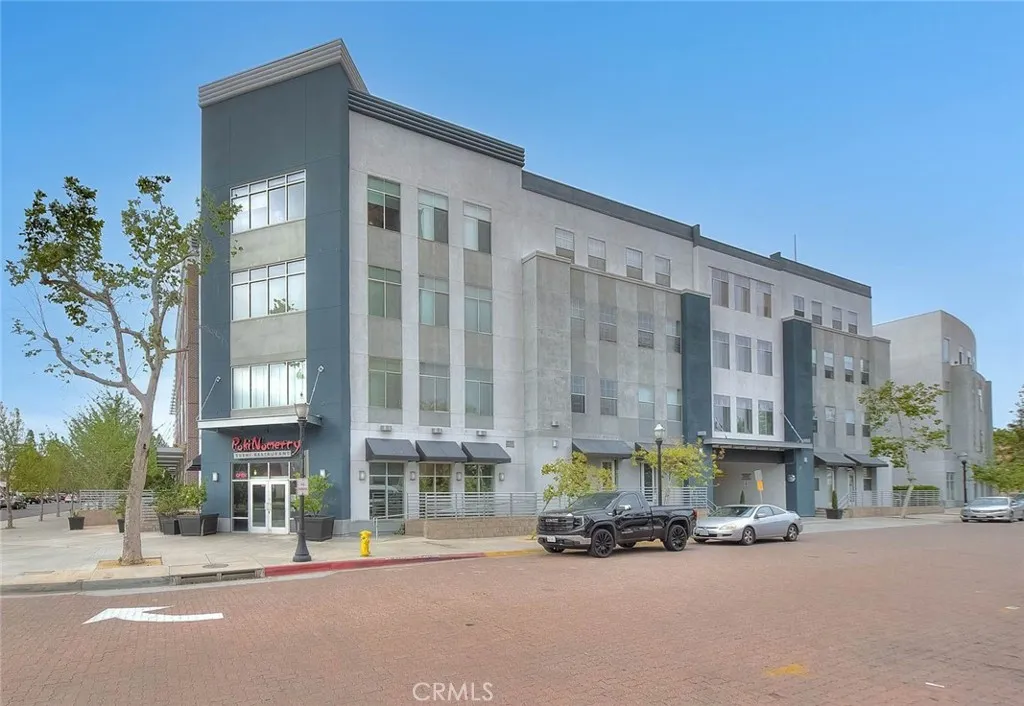 Additional image 90 of 435 W Center Street Promenade Unit 328, Anaheim, CA 92805