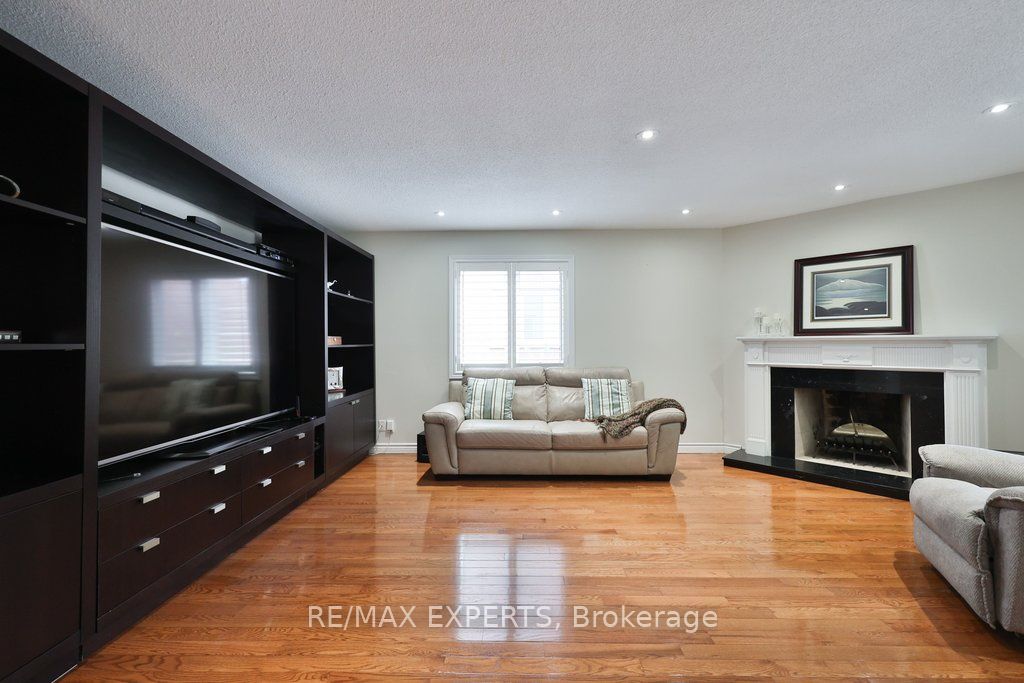 Additional image 5 of 51 Bloomingdale Lane, Vaughan, ON, L4L 6X8