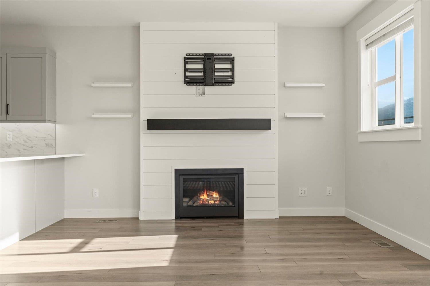 Additional image 6 of 47389 Yale Road, Chilliwack, BC, V2P 7M8