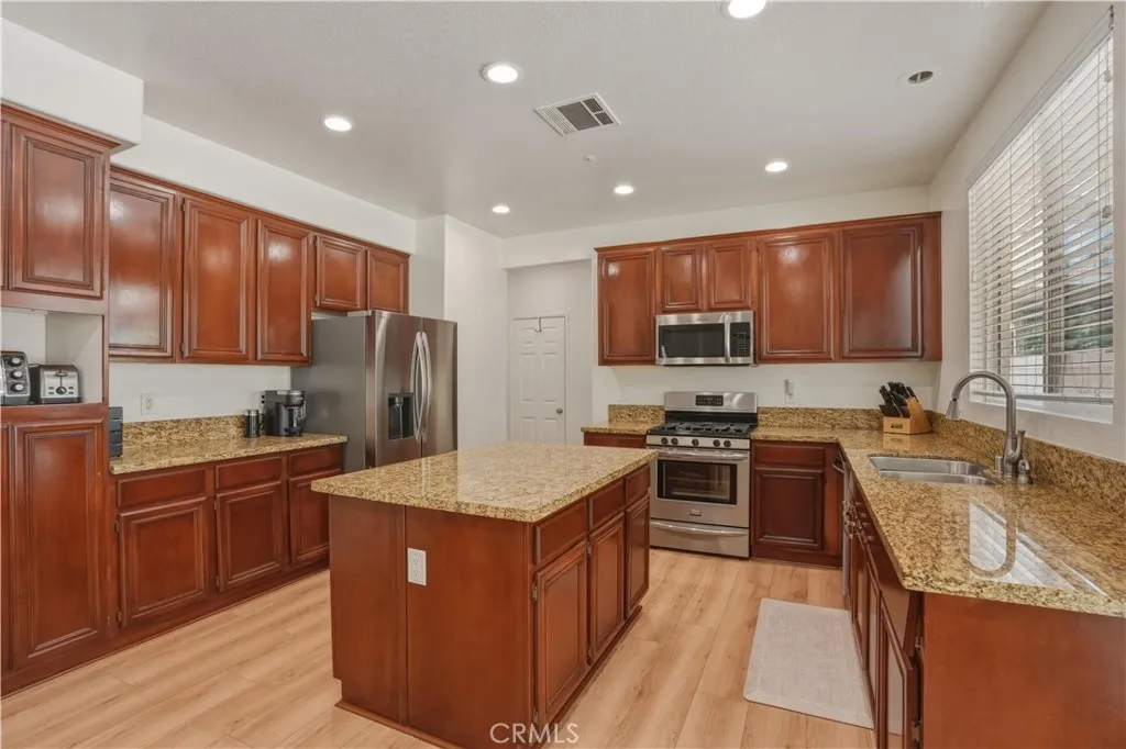 Additional image 62 of 5421 Barrymore Dr, Oxnard, CA 93033
