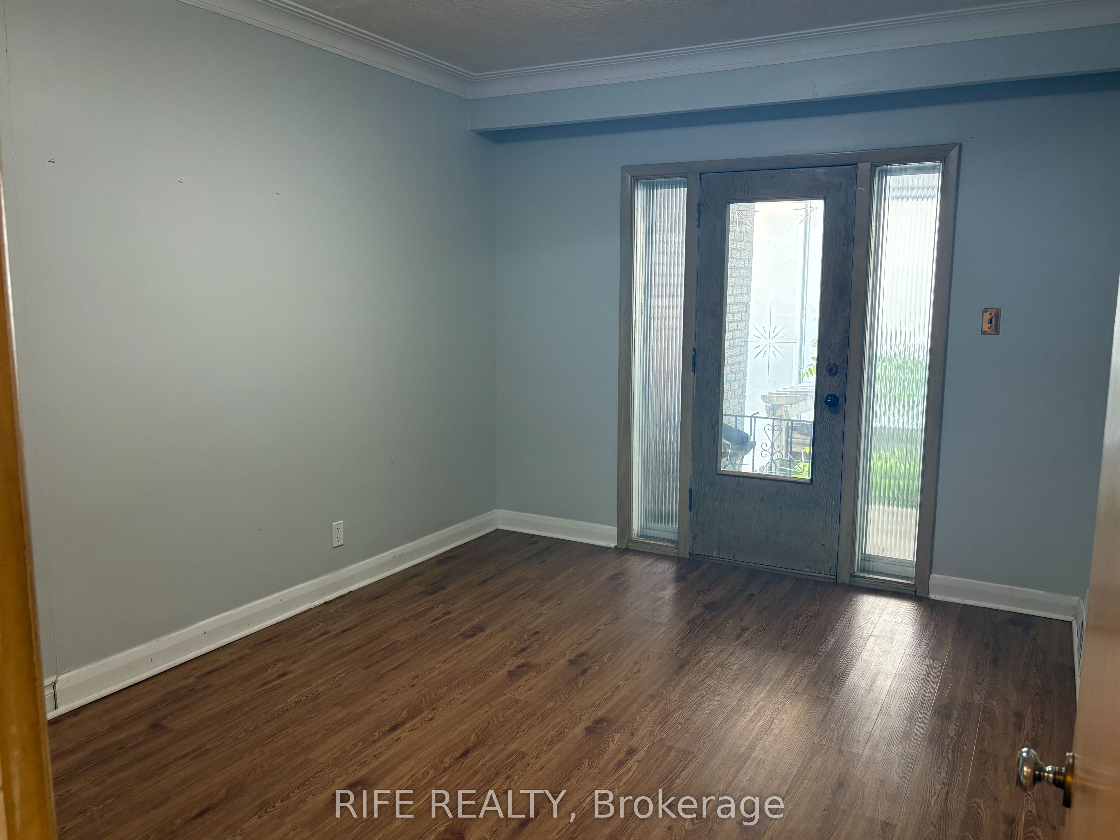 Additional image 3 of 67 Munro Boulevard, Toronto, ON, M2P 1C3