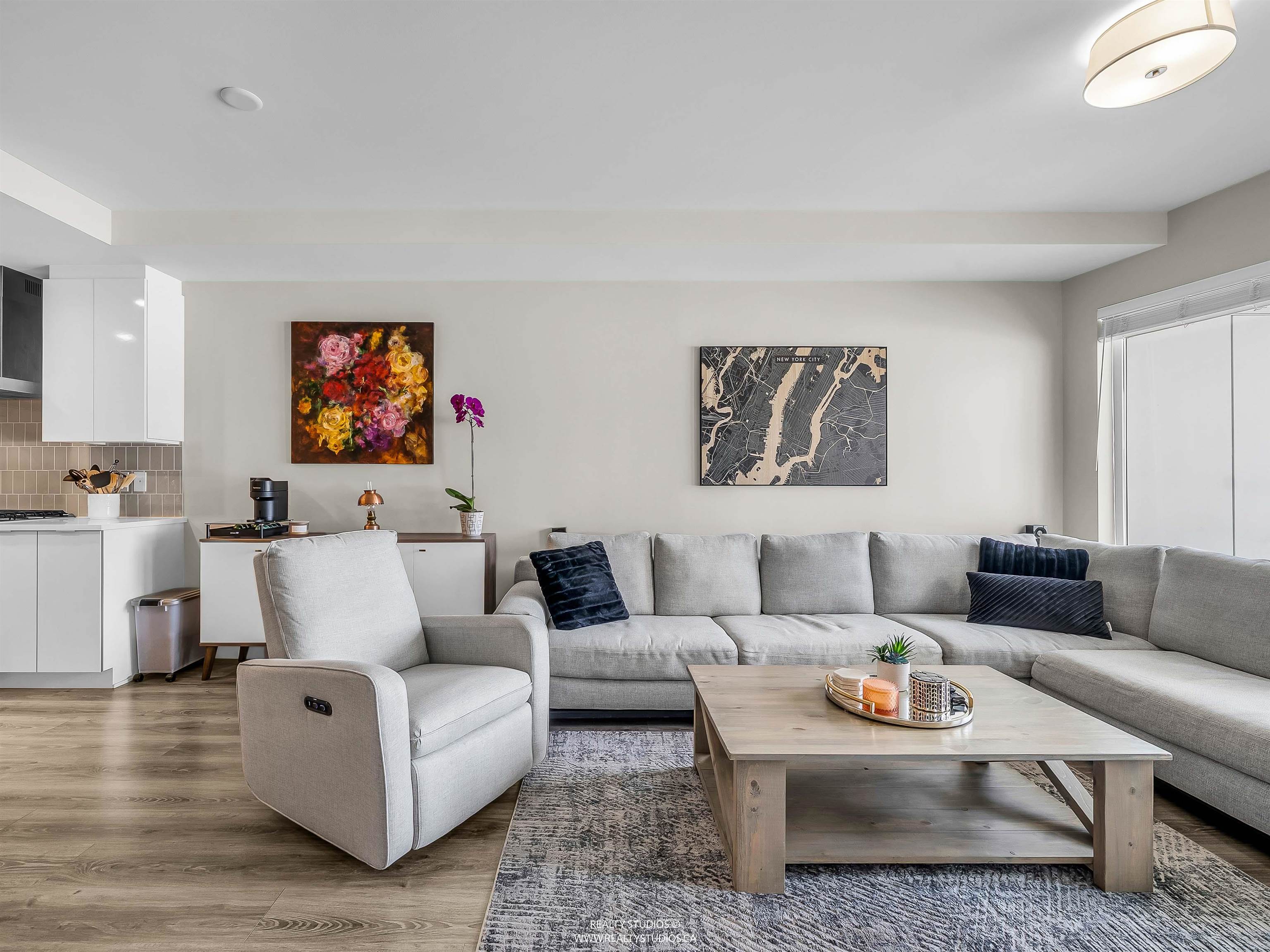 Additional image 3 of 401-1496 Charlotte Road, North Vancouver, BC, V7J 0C9