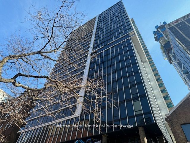 709-771 Yonge Street, Toronto, ON, M4W 2G4