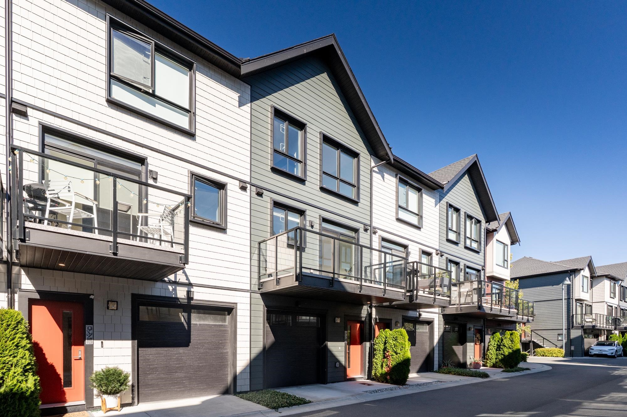 175-4738 Hemlock Way, Tsawwassen, BC, V4M 0E3