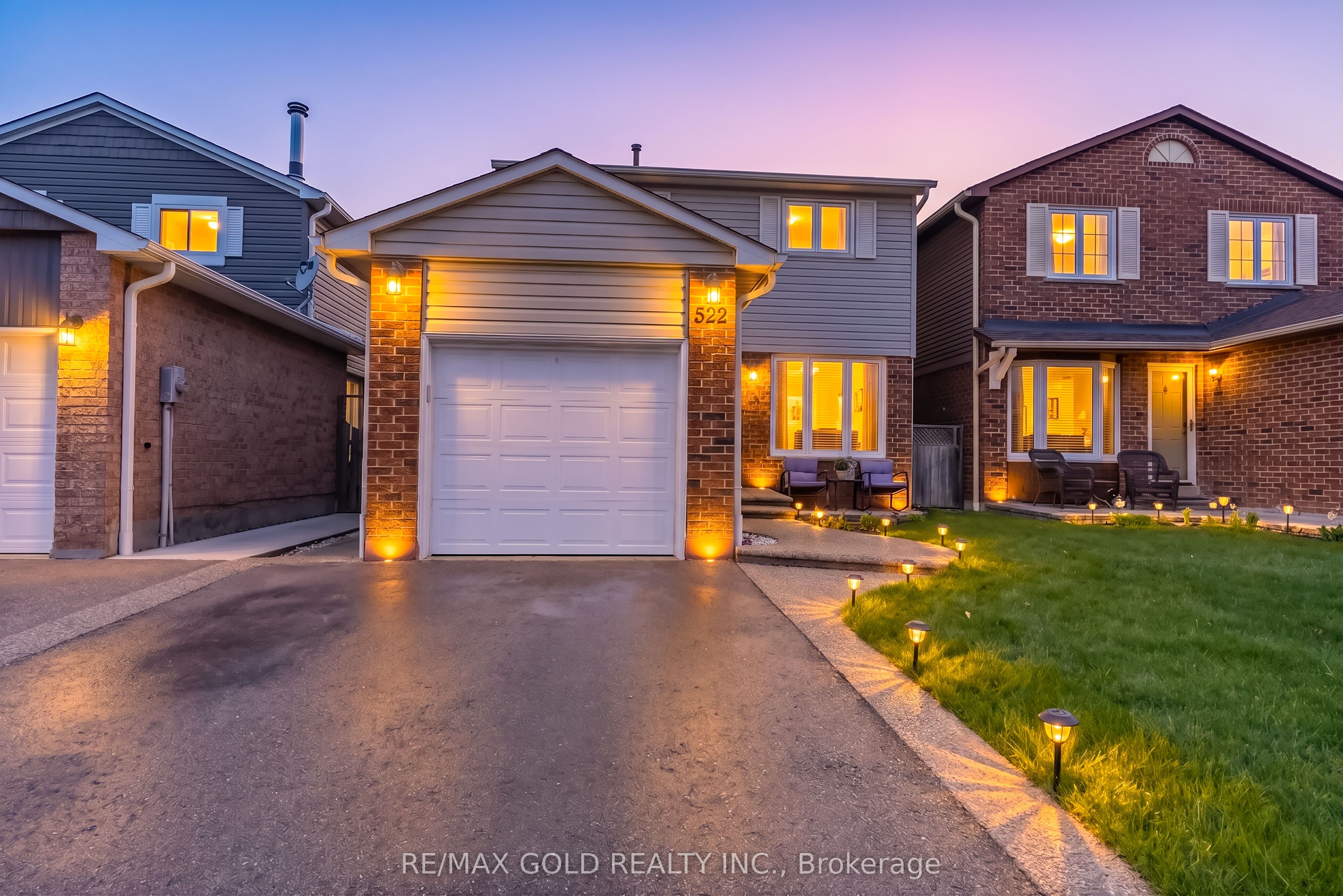 522 Roseheath Drive, Halton