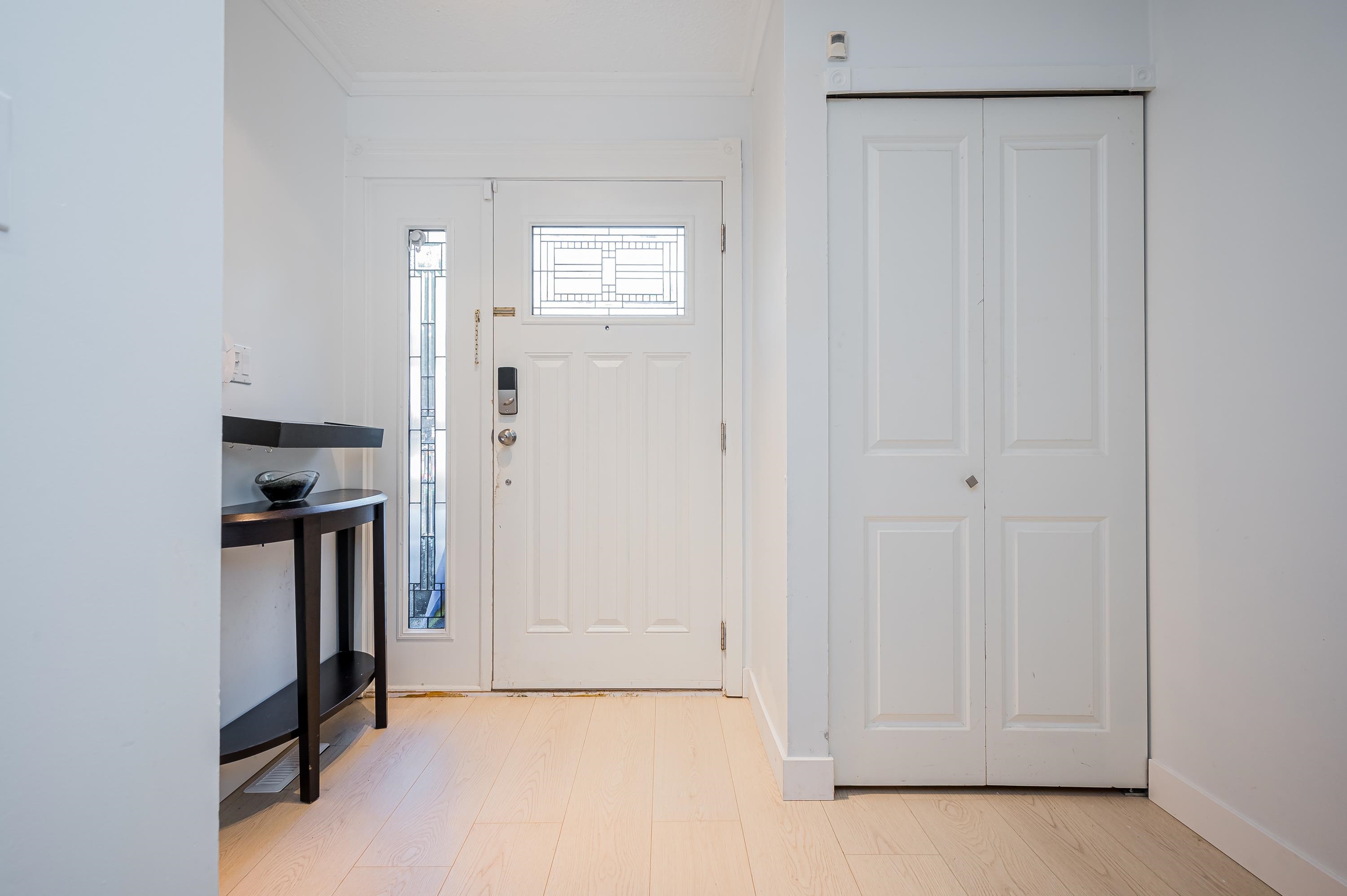 Additional image 3 of 4814 Fernglen Drive, Burnaby, BC, V5G 3V7