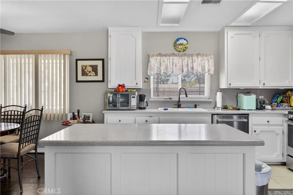 Additional image 14 of 7053 Balsa Ave, Yucca Valley, CA 92284