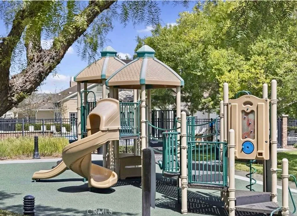 Additional image 2 of 350 Flyers Ln, Tustin, CA 92782