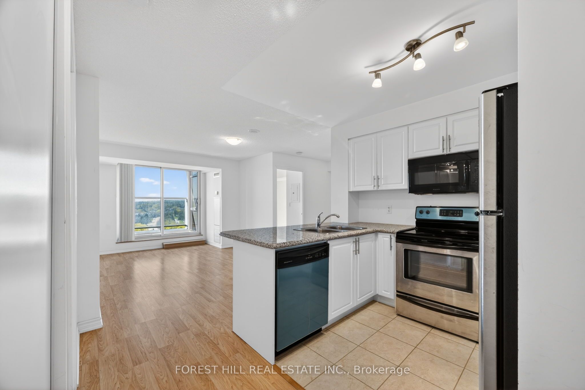 Additional image 6 of 1121-18 Harding Boulevard, Richmond Hill, ON, L4C 0T3