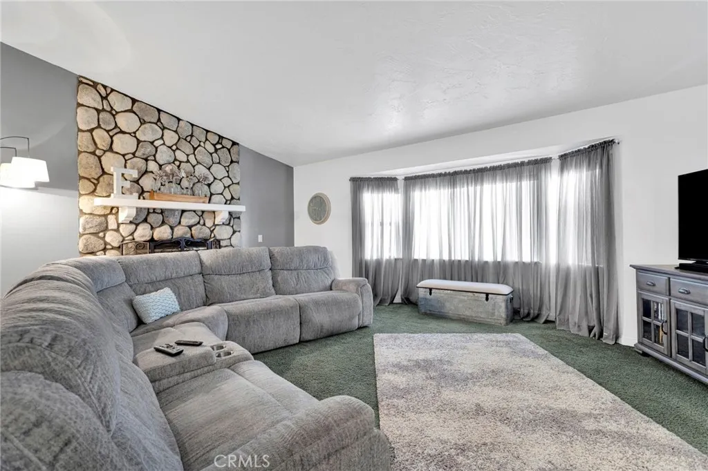 Additional image 68 of 9872 Aster Rd, Oak Hills, CA 92344
