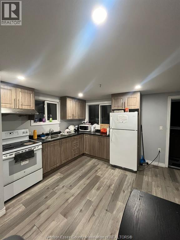Additional image 2 of 690 Campbell Avenue, Windsor, ON, N9B2H7