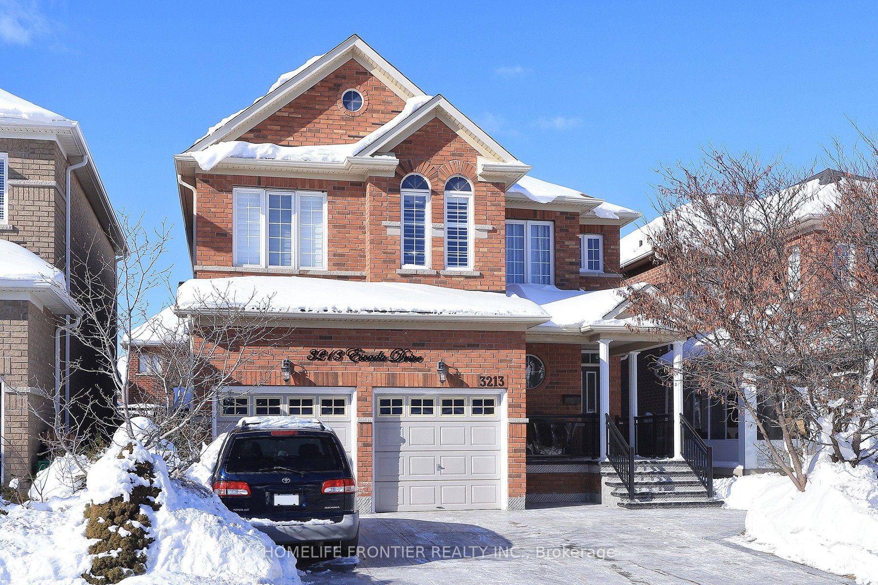 3213 Escada Drive, Mississauga, ON, L5M 7V6