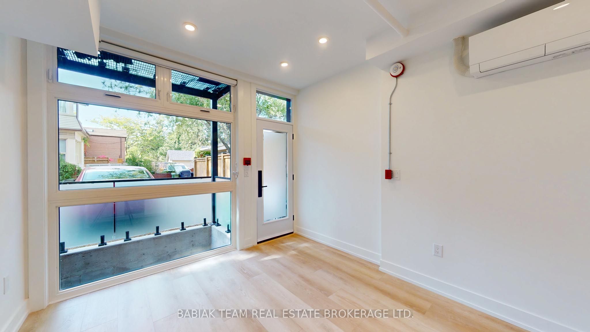 Additional image 2 of 102-656 Annette Street, Toronto, ON, M6S 2C6