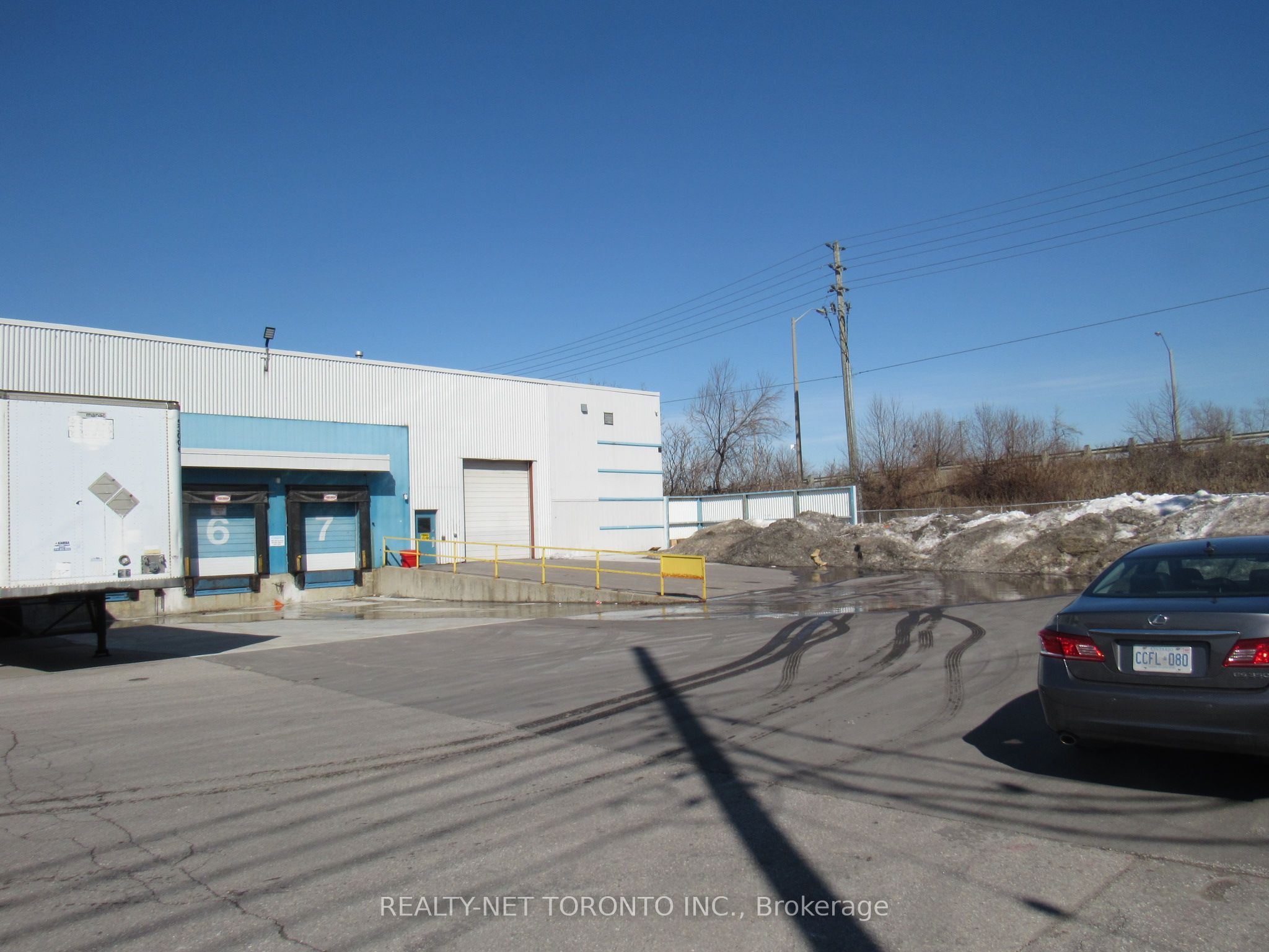 2-35 Dynamic Drive, Toronto, ON, M1V 2W2
