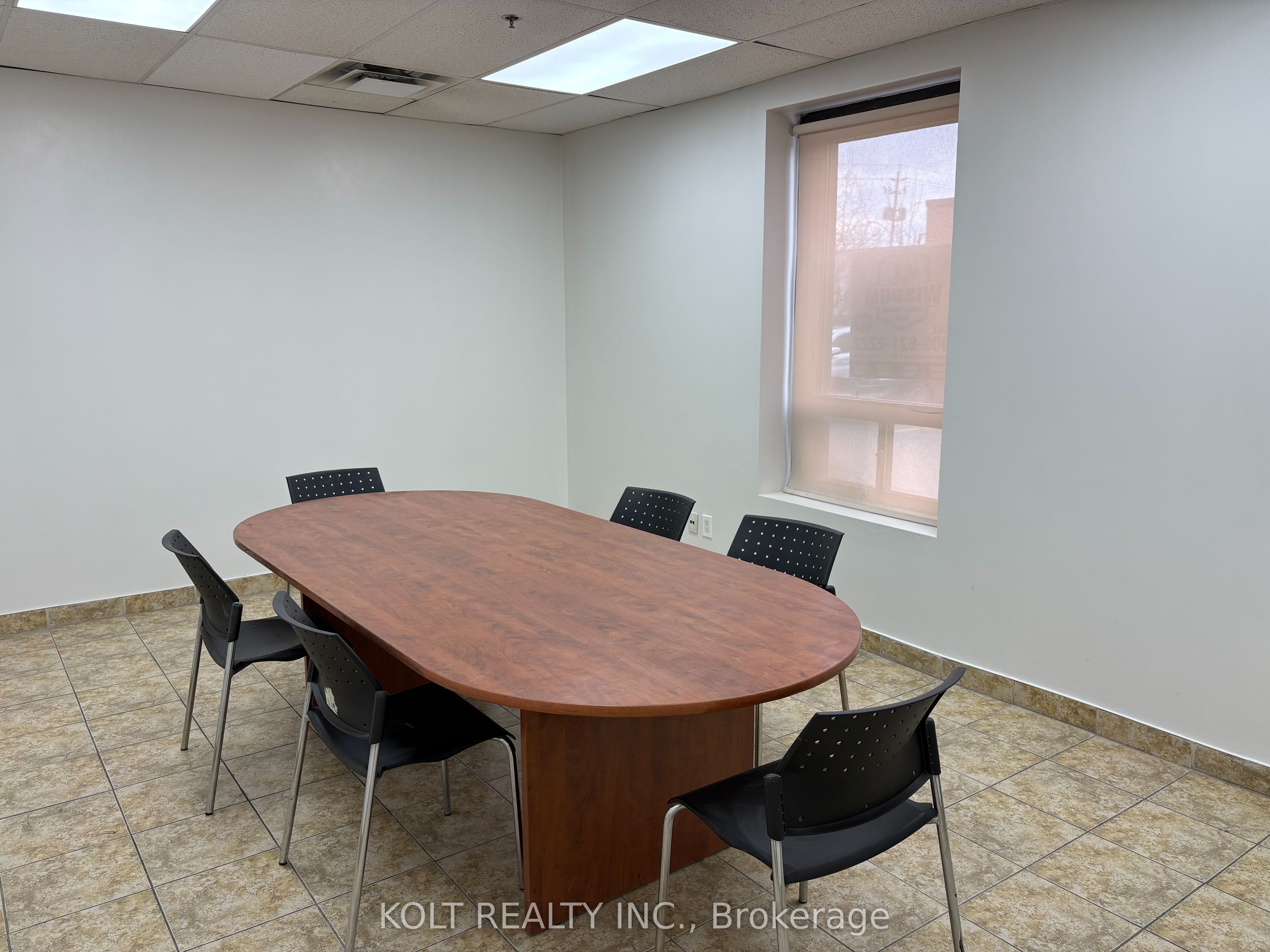 Additional image 4 of 10-286 Rutherford Road S, Brampton, ON, L6W 3J9