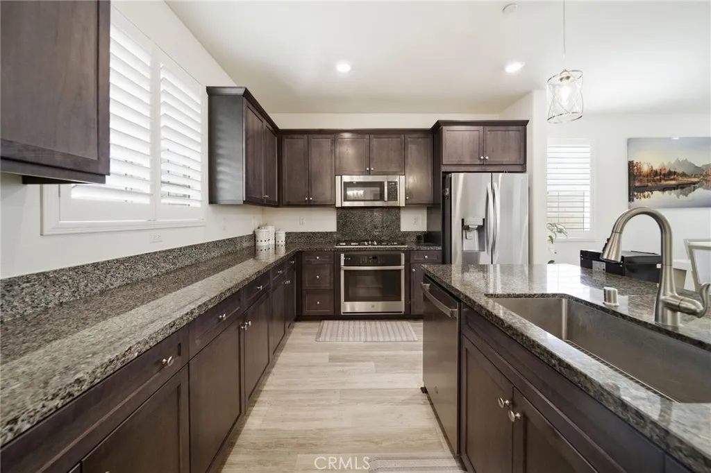 Additional image 7 of 16756 Petrus Ln, Fontana, CA 92336