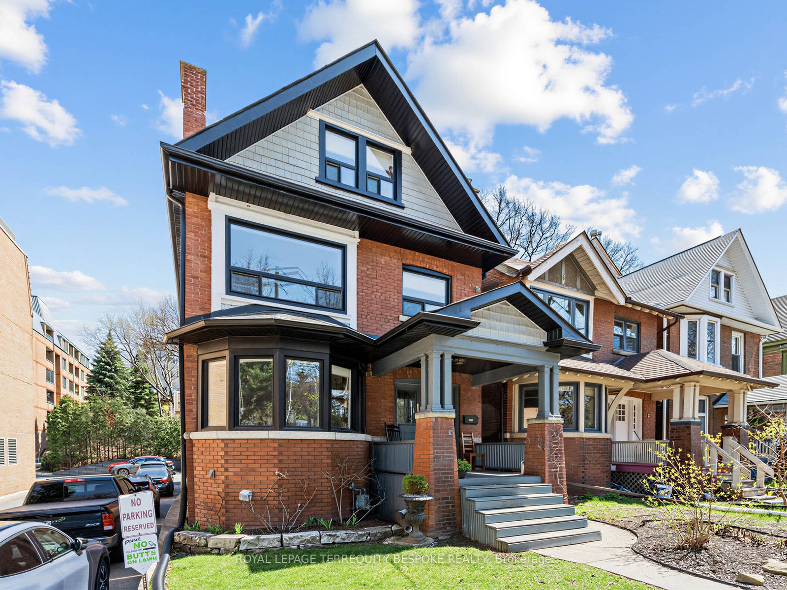 505 Parkside Drive, Toronto, ON, M6R 2Z9