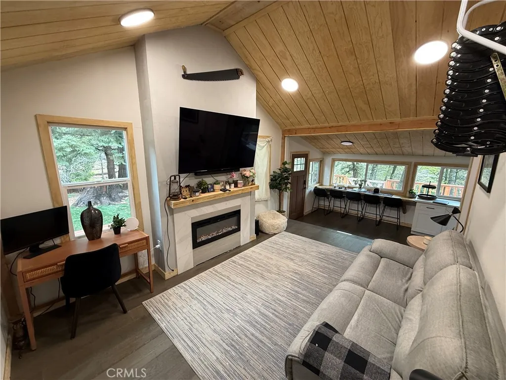 Additional image 9 of 25881 Sunset Loop, Twin Peaks, CA 92391