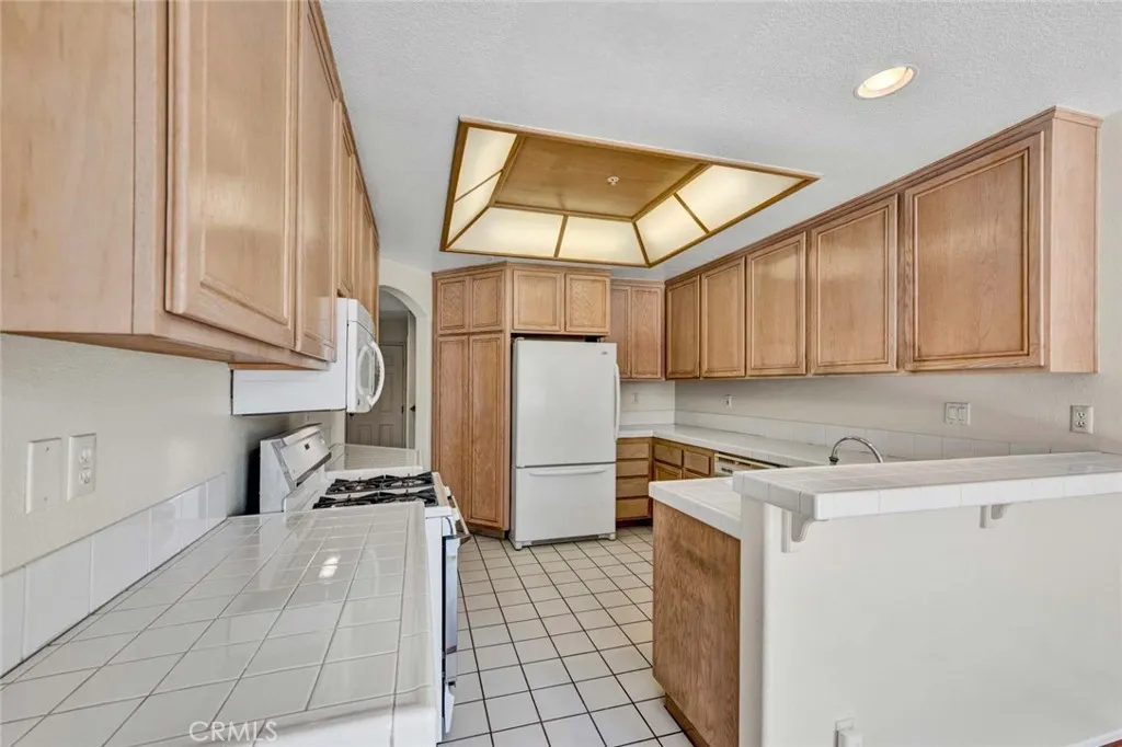Additional image 69 of 2315 Cascade, Tustin, CA 92782