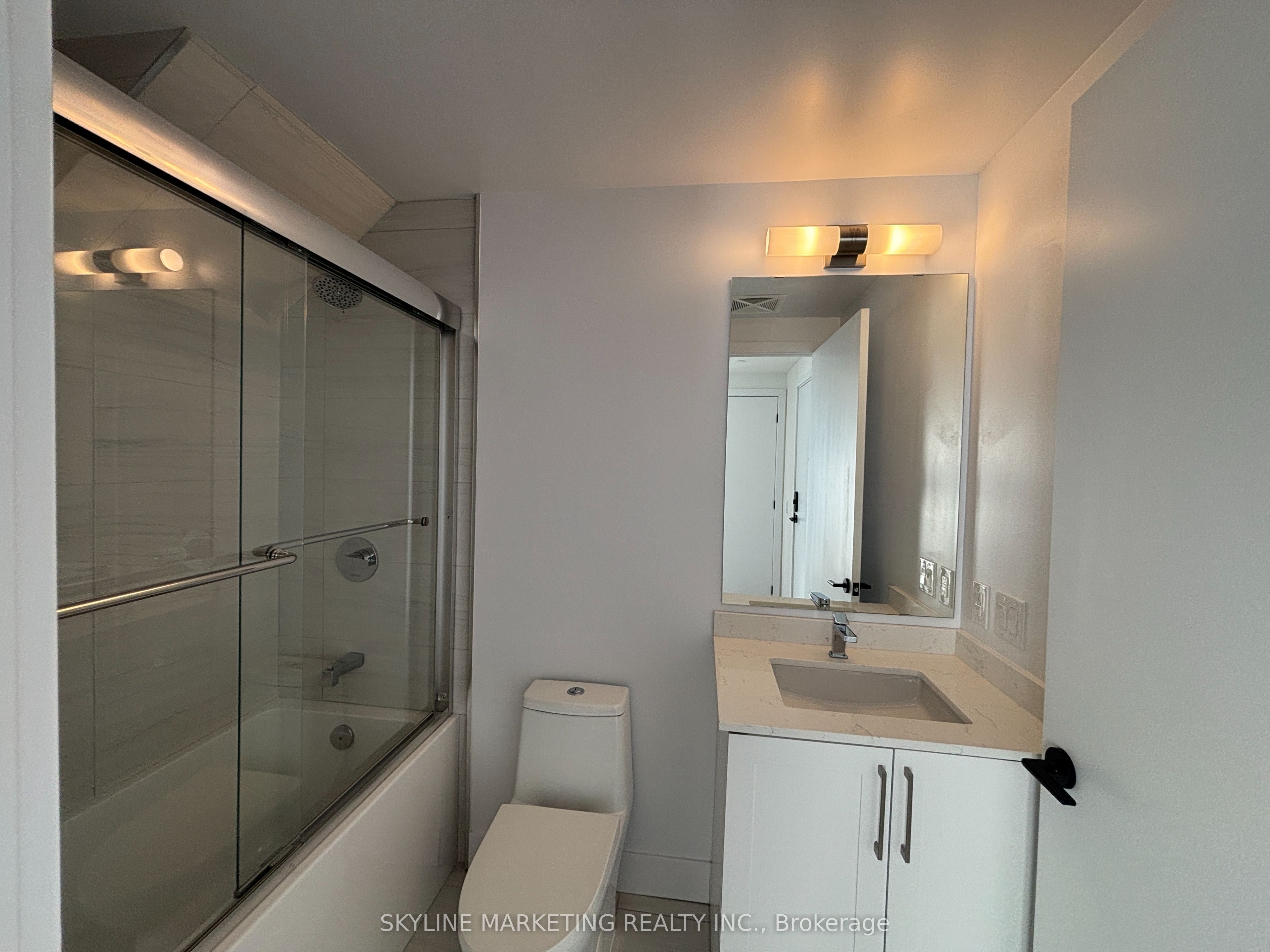 Additional image 3 of 103-2450 Old Bronte Road, Oakville, ON, L6M 5P6