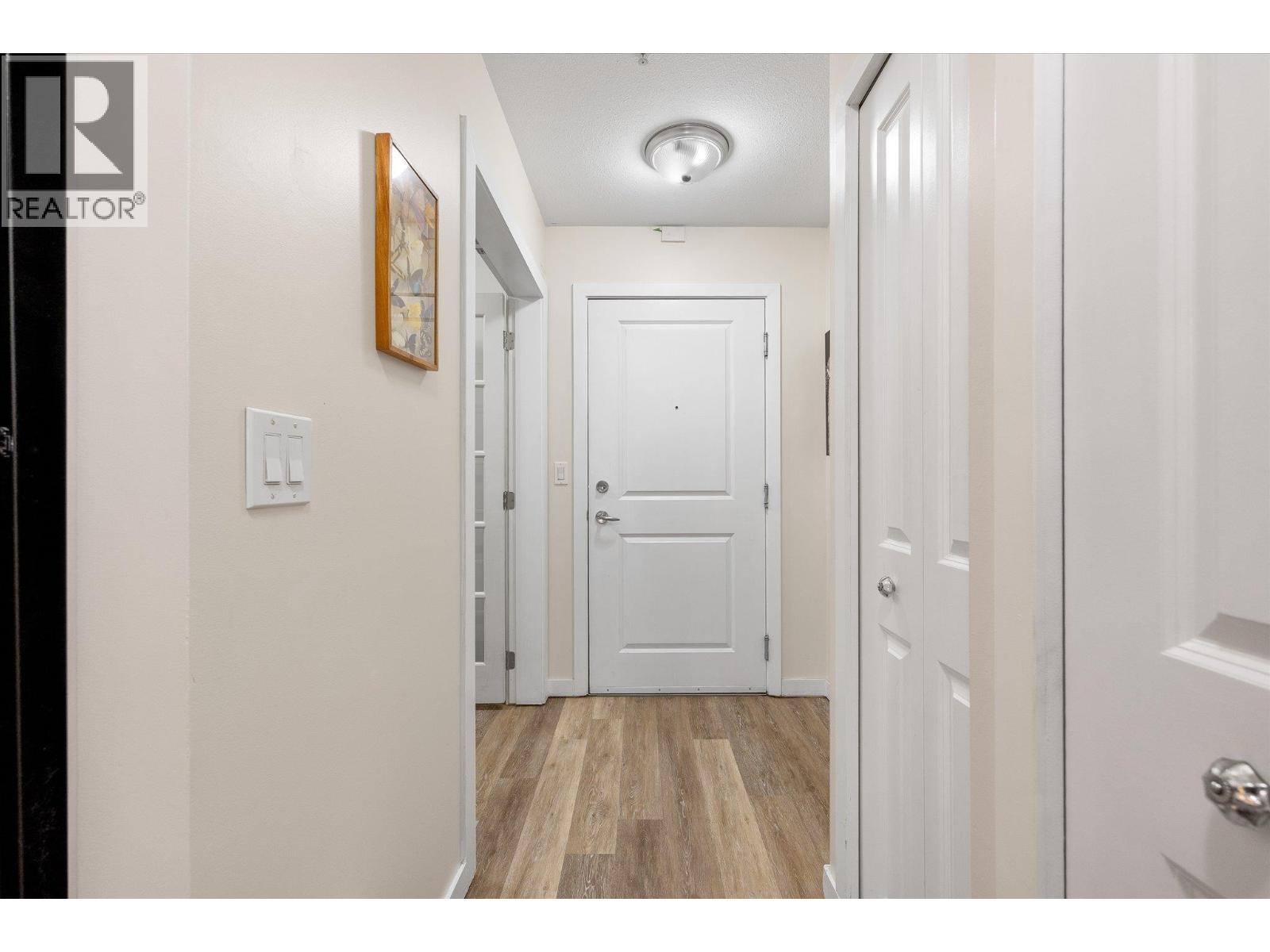 Additional image 2 of 310-563 Yates Road, Kelowna, BC, V1V2V3