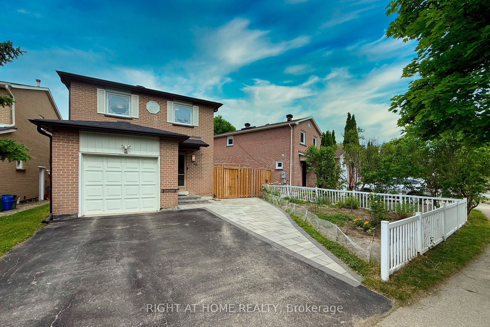 Additional image 3 of 88 Sunshine Drive, Richmond Hill, ON, L4C 8H2