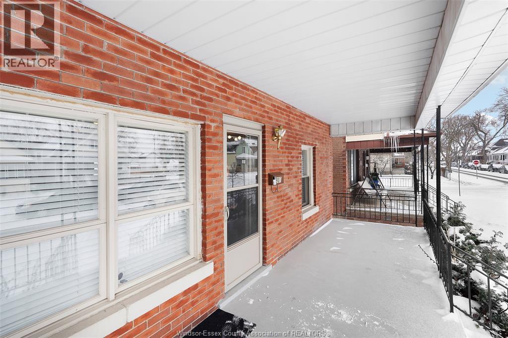 Additional image 5 of MAIN-907 Gladstone Avenue, Windsor, ON, N9A2R5