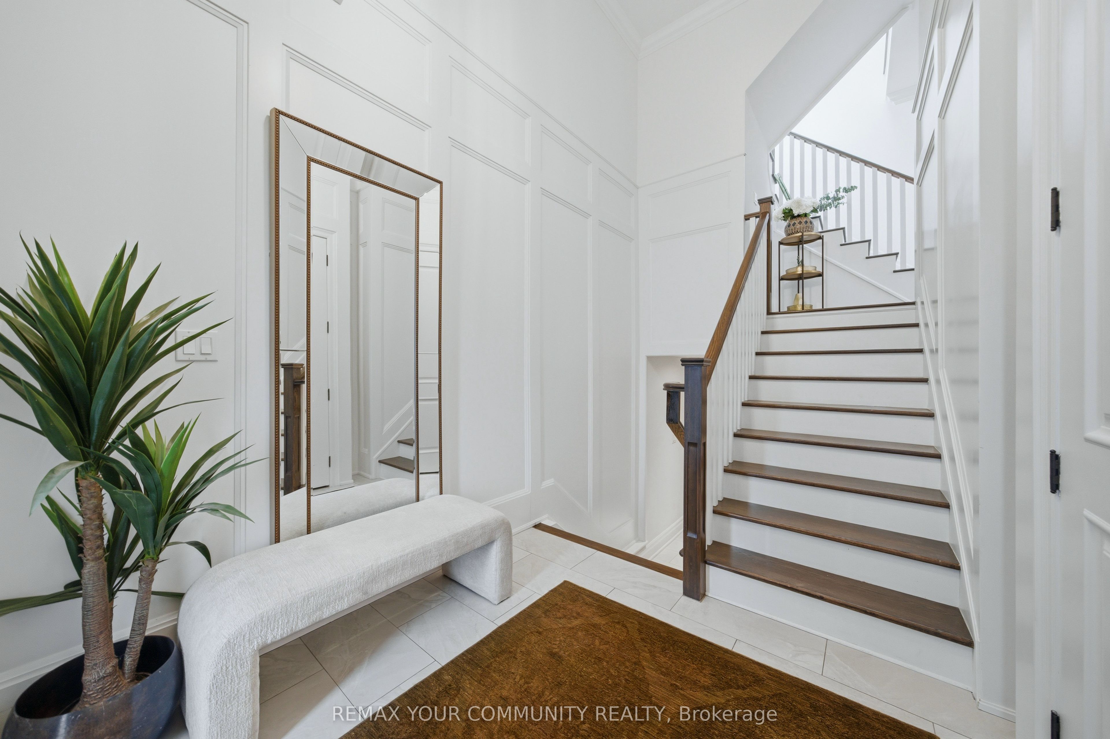 Additional image 3 of 116 Frontenac Avenue, Toronto, ON, M5N 1Z8