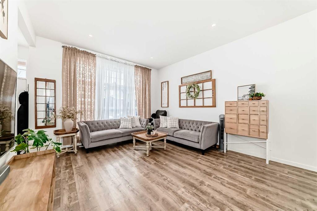 Additional image 6 of 355 Masters Row SE, Calgary, AB, T3M2T7
