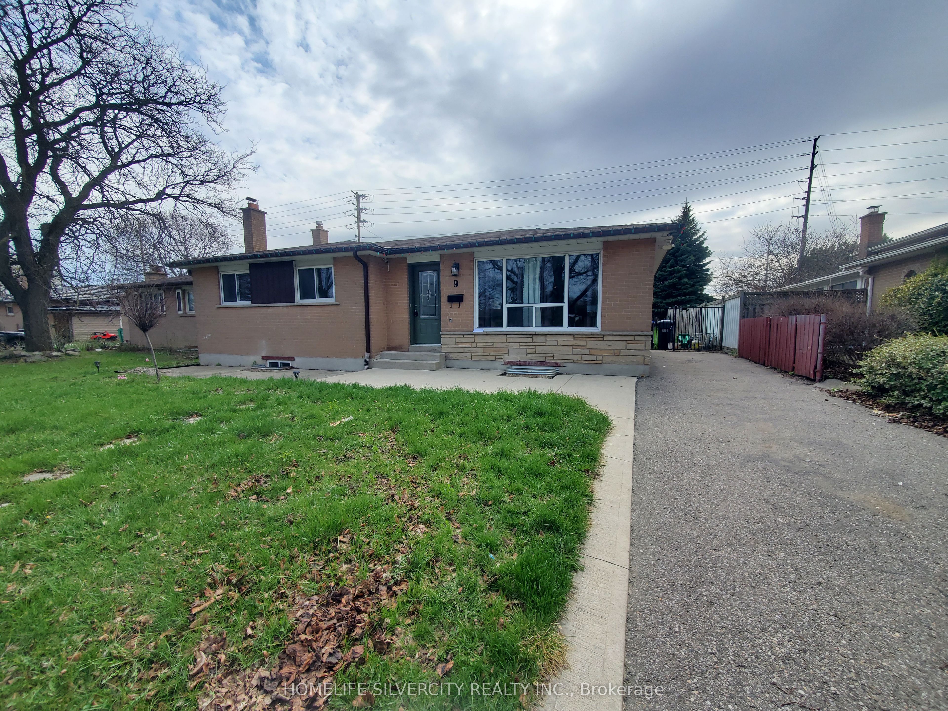 Additional image 2 of 9 Belmont Drive, Brampton, ON, L6T 2K4