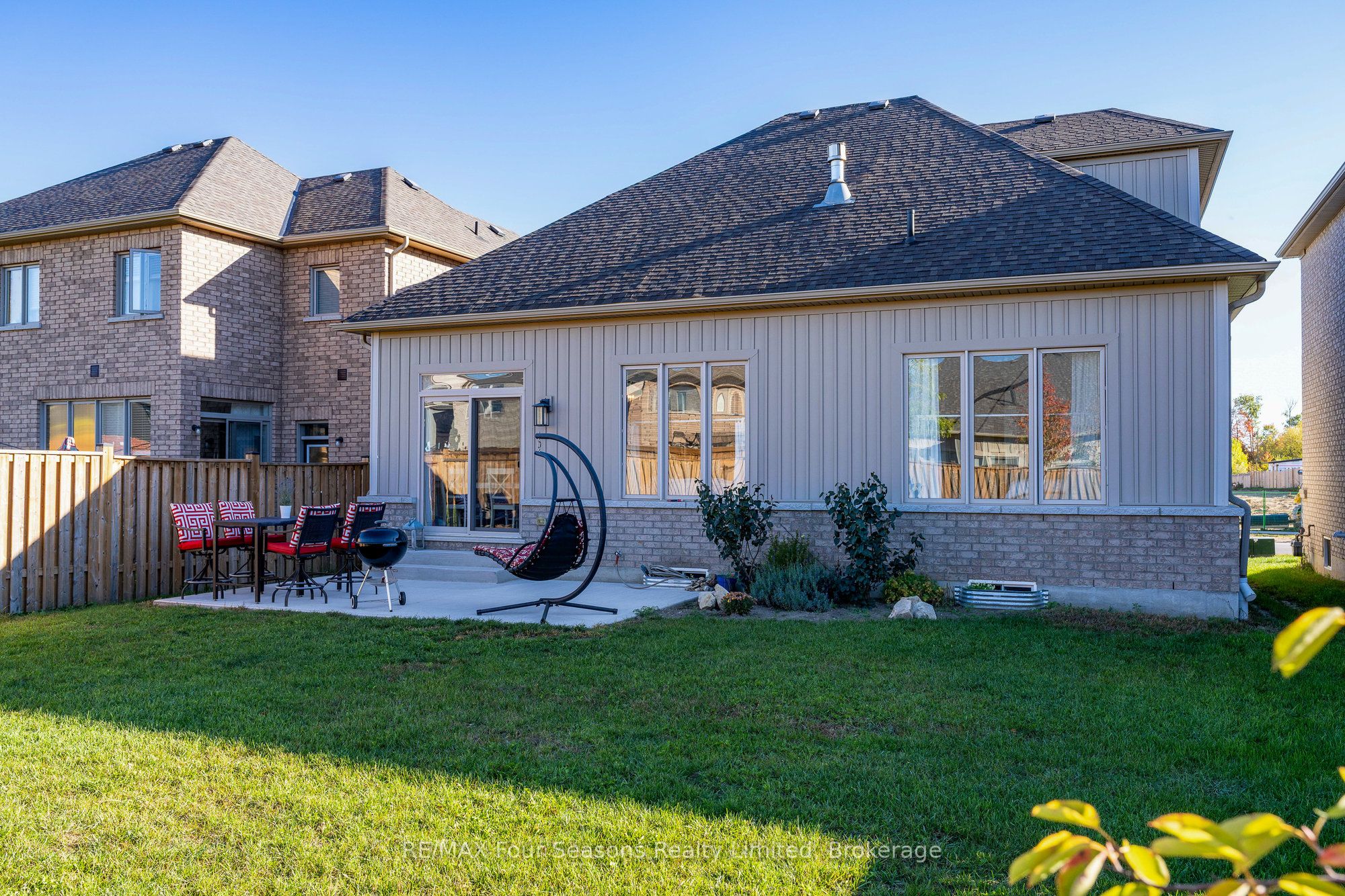Additional image 2 of 32 Dey Drive, Collingwood, ON, L9Y 2P7