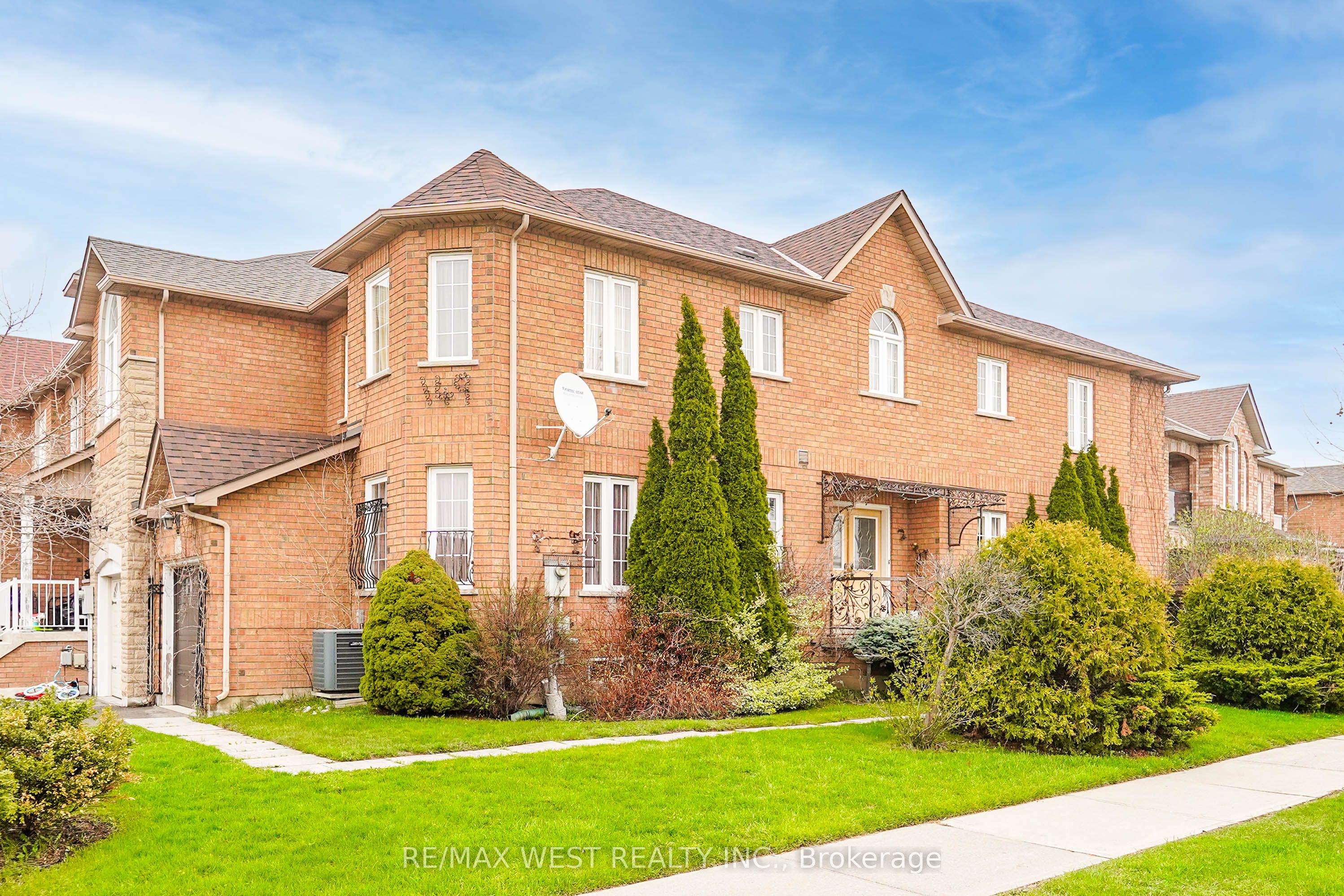 149 Foxchase Avenue, Vaughan, ON, L4L 9H3