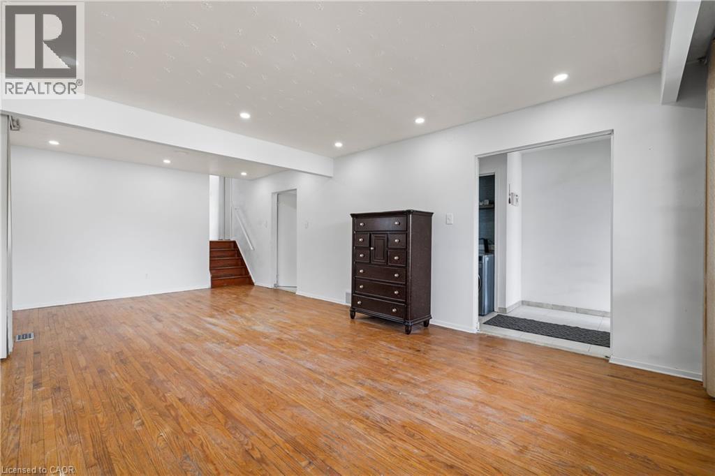 Additional image 4 of 481 Limeridge Court, Hamilton, ON, L9C2V8