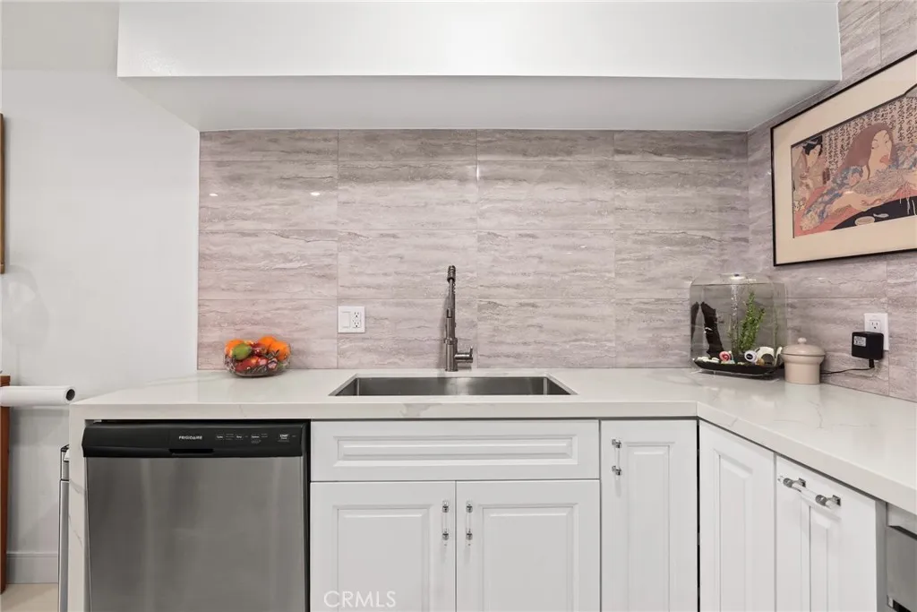 Additional image 40 of 10926 Bluffside Drive Unit 30, Studio City, CA 91604