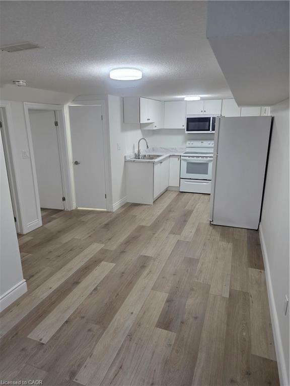 Additional image 4 of 22 Montrose Avenue, Kitchener, ON, N2M 1Y2