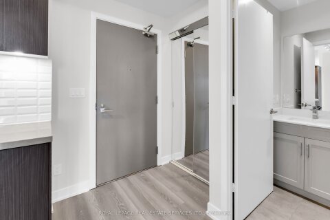 Additional image 8 of 1104-501 St Clair Avenue W, Toronto, ON, M5P 0A2