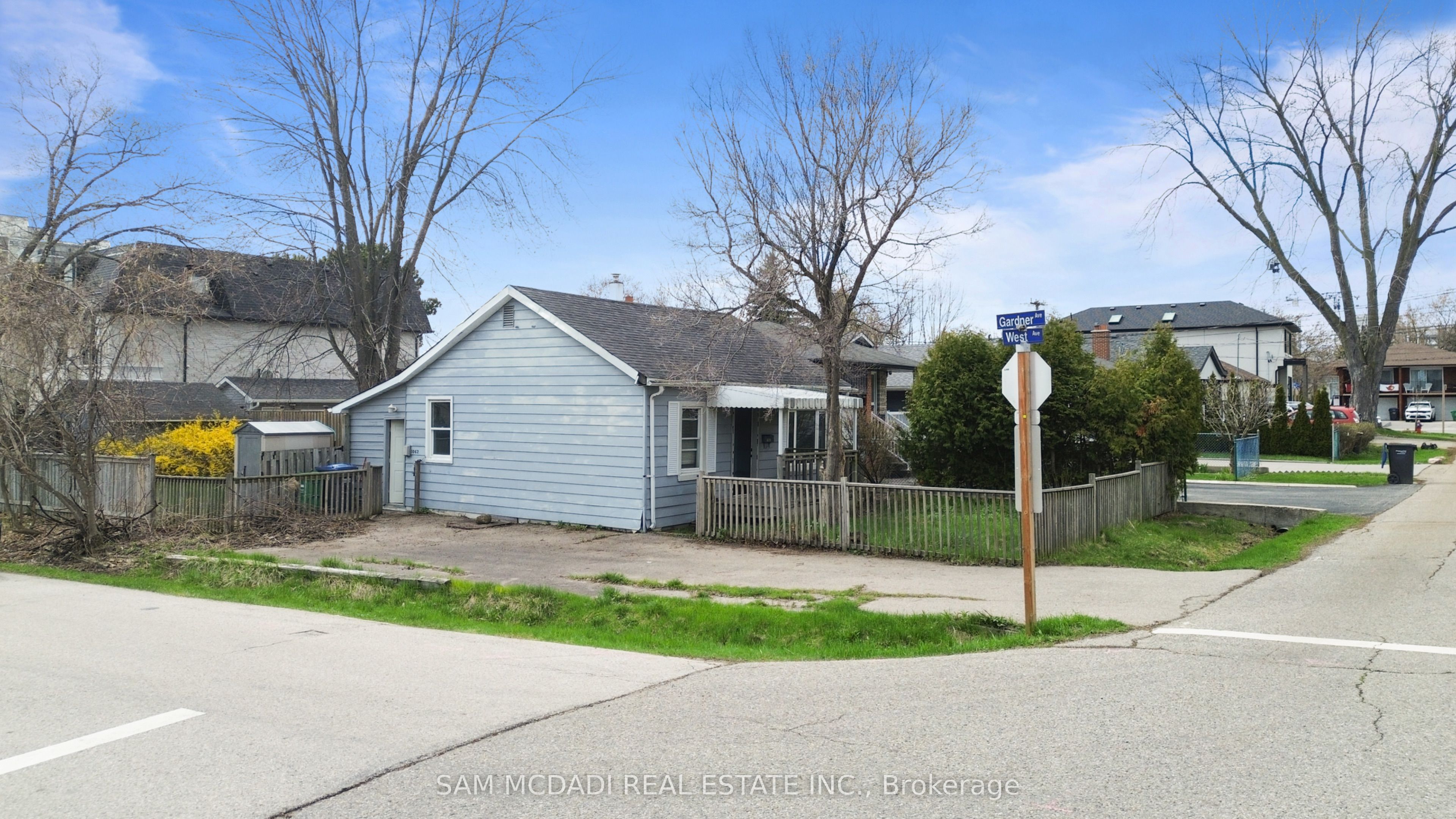 Additional image 5 of 1062 West Avenue, Mississauga, ON, L5E 1W2