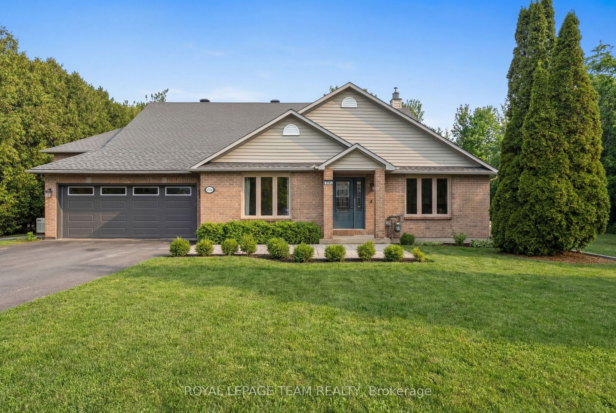 6584 Harvest Grove Drive, Ottawa, ON, K4P 1E9