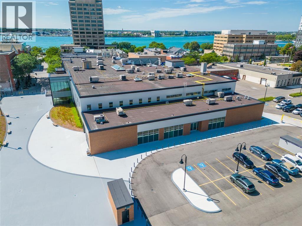 Additional image 4 of Unit 1-162 Lochiel Street, Sarnia, ON, N7T5V2