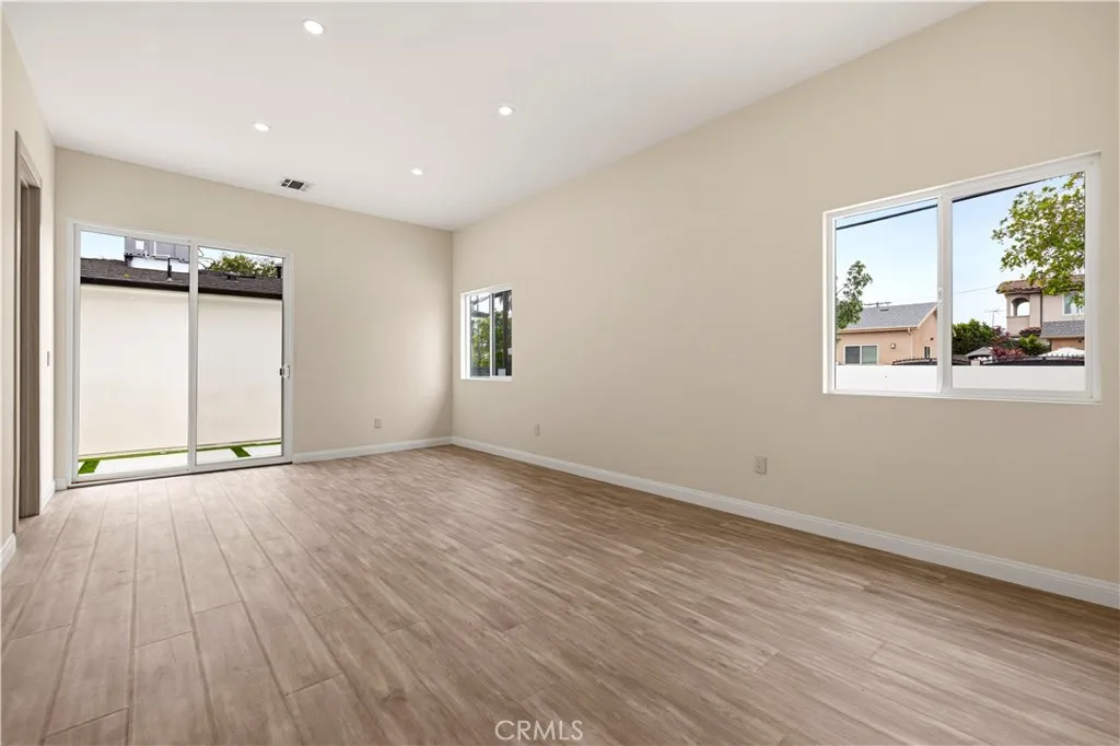 Additional image 60 of 8149 Saint Clair Ave, North Hollywood, CA 91605