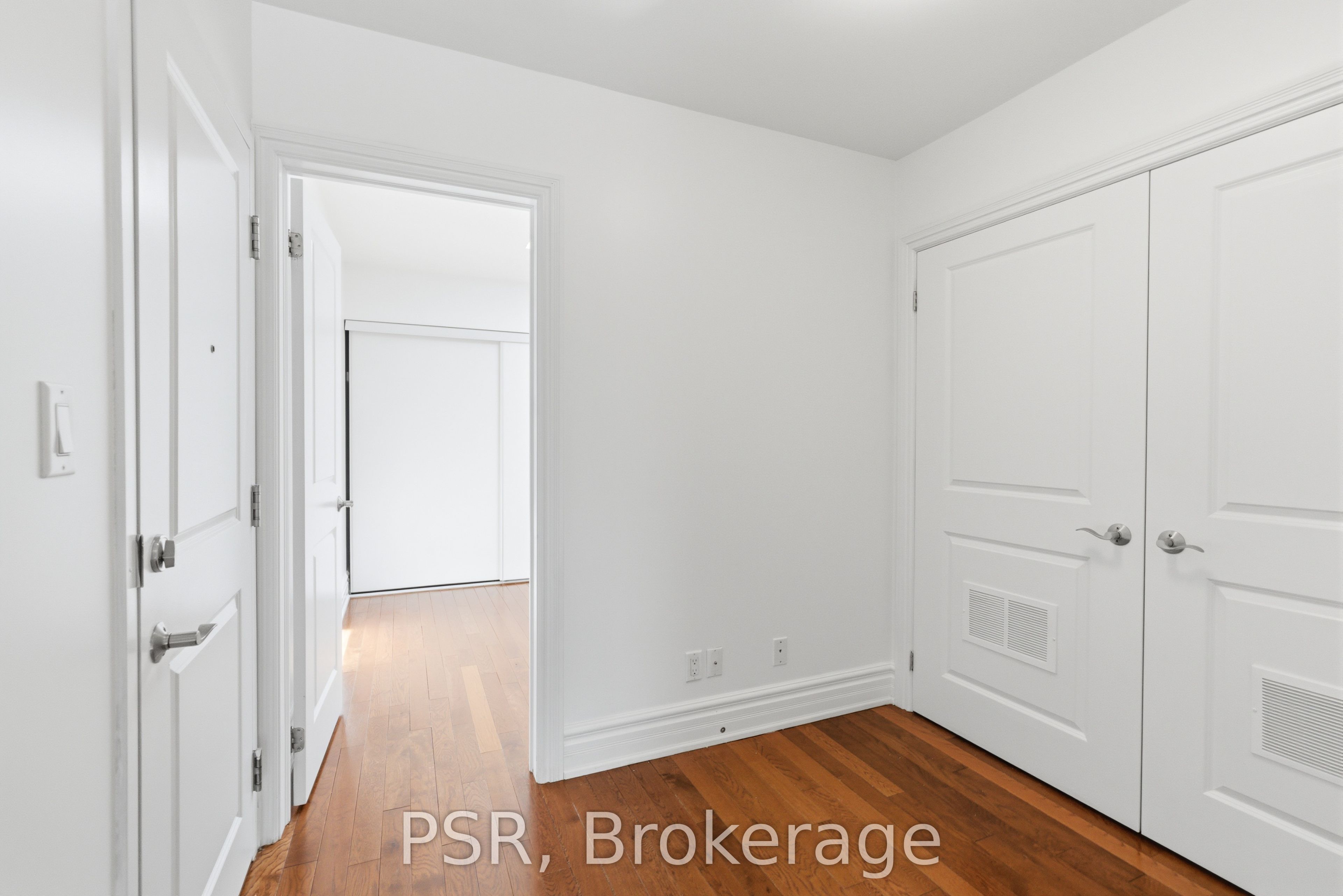 Additional image 6 of Apt 1-2541 Yonge Street, Toronto, ON, M4P 2H9