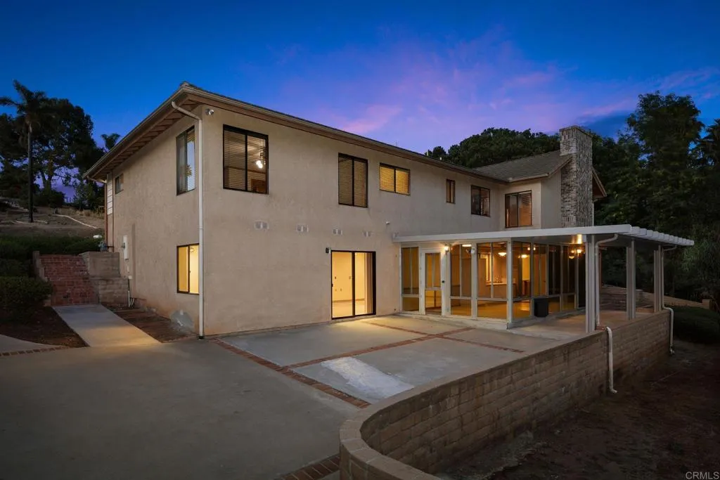 Additional image 6 of 103 Alta Mesa Drive, Vista, CA 92084
