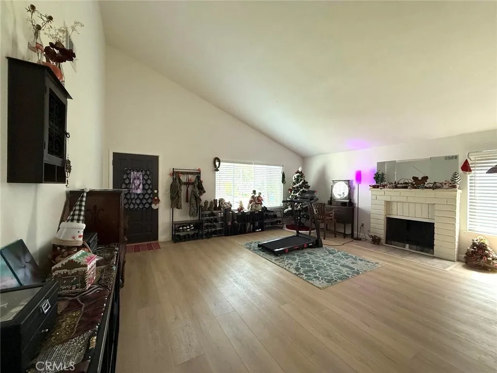 Additional image 19 of 25347 Via Oriol, Valencia, CA 91355