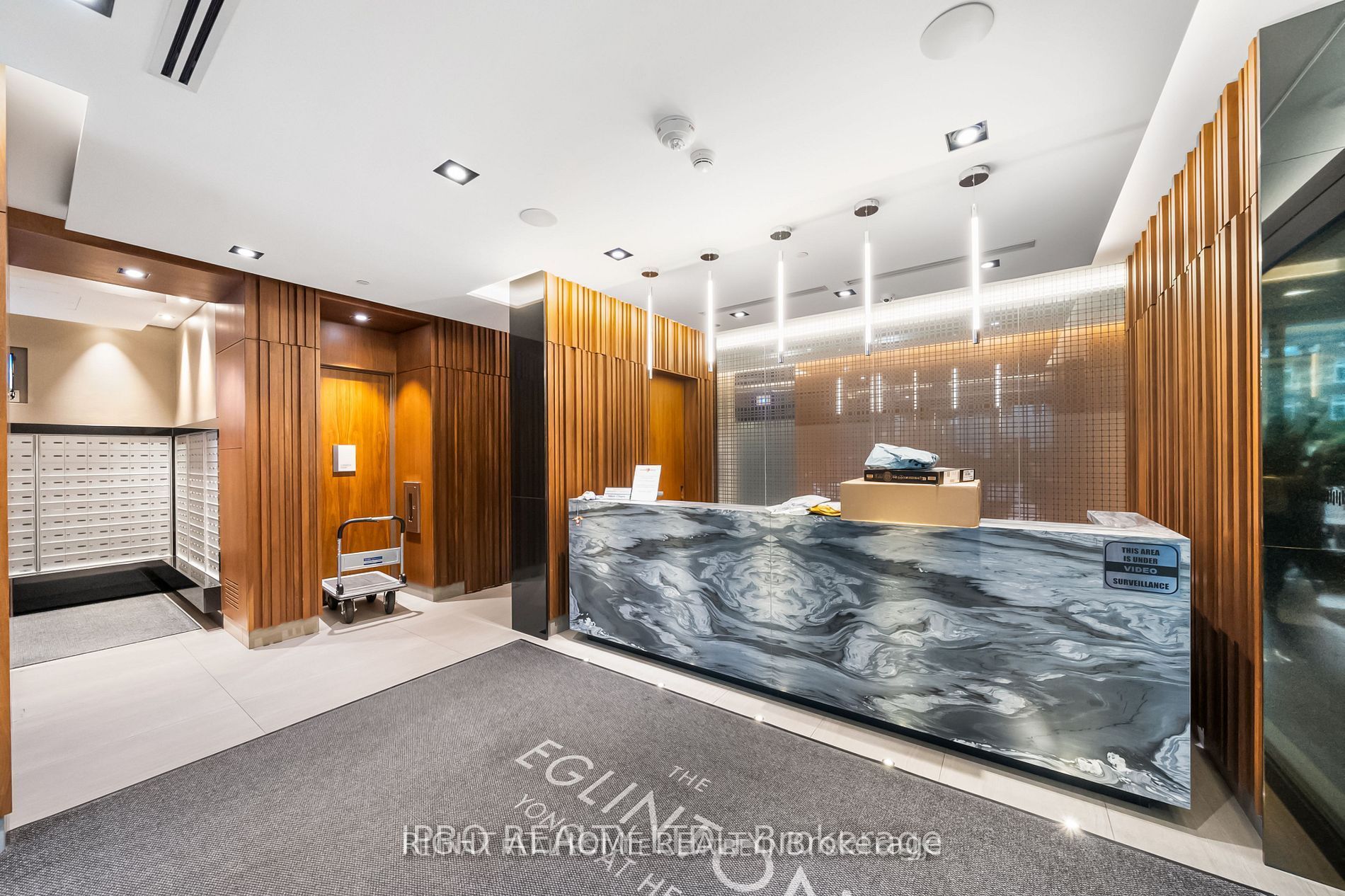 Additional image 3 of 2409-125 Redpath Avenue, Toronto, ON, M4S 0B5
