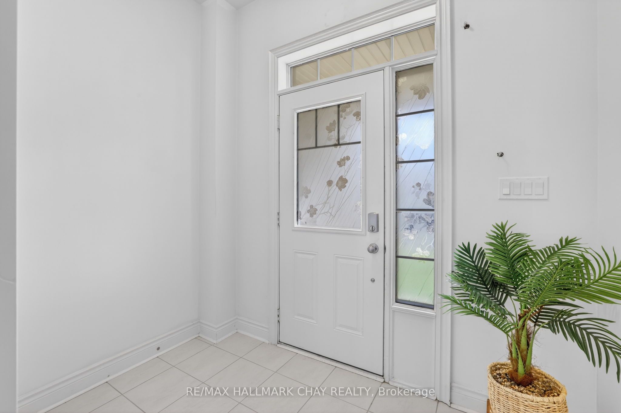Additional image 3 of 62 Fortis Crescent, Bradford West Gwillimbury, ON, L3Z 0W2